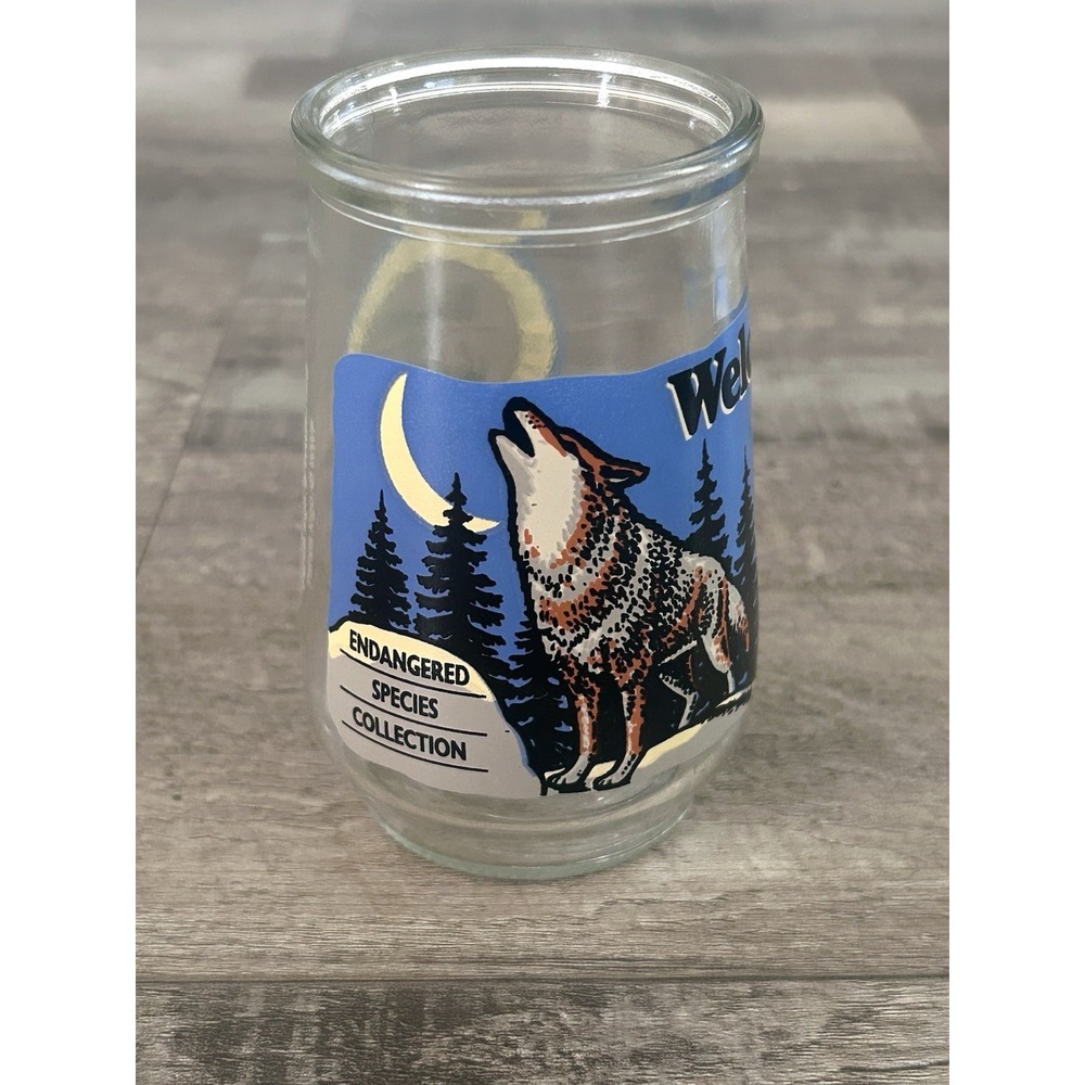 Welch's WWF Endangered Animal Species - #4 Red Wolf Jelly Glass Jar Cup‎